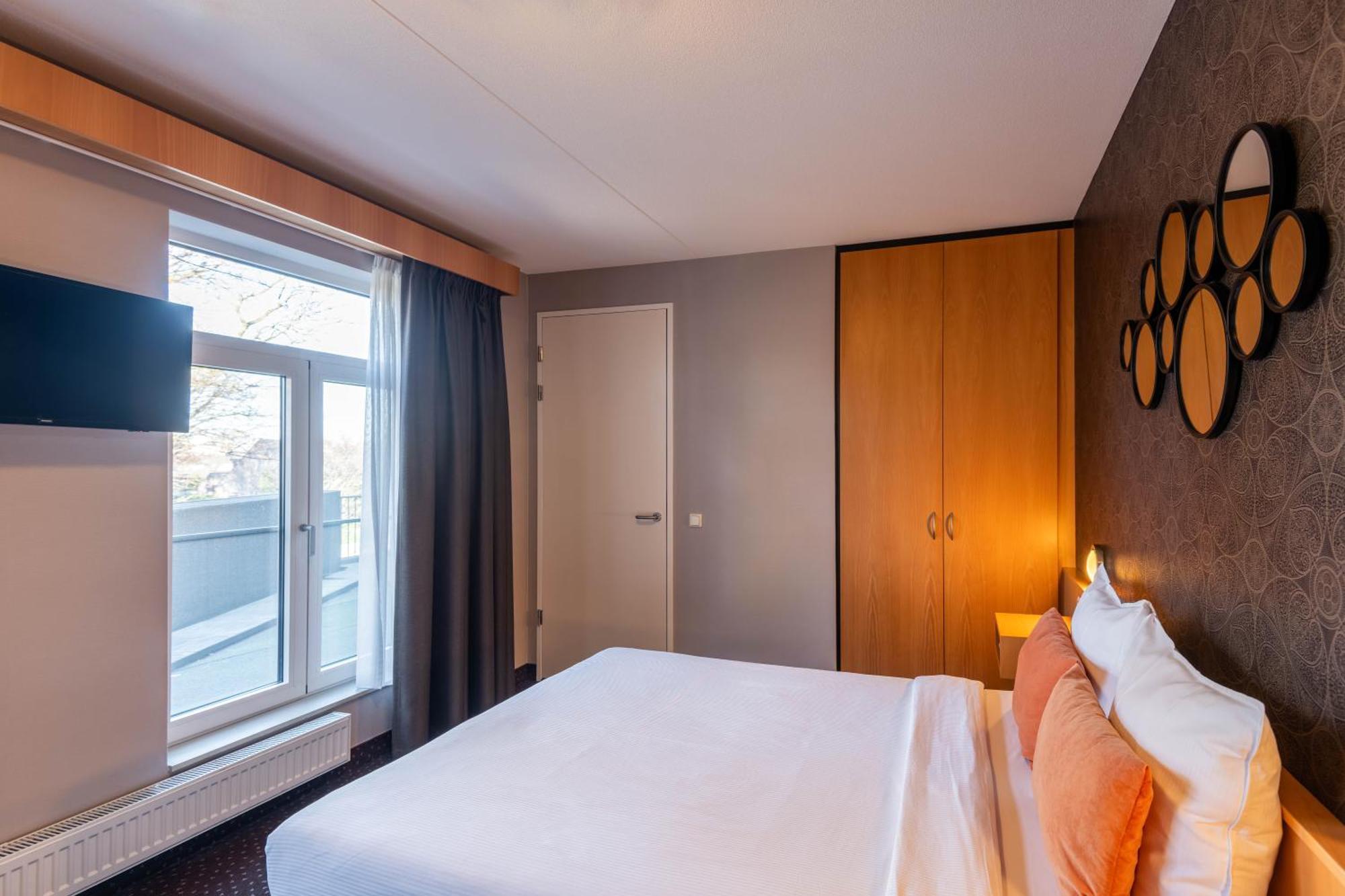 Hotel Алсмер Екстериор снимка